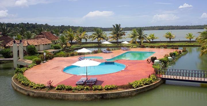 Aquasserenne Kollam Extérieur photo